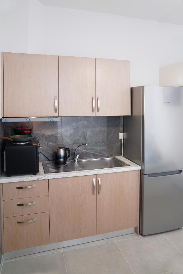 Apolafsi Apartments 2 New With Kitchen Chania  Bagian luar foto
